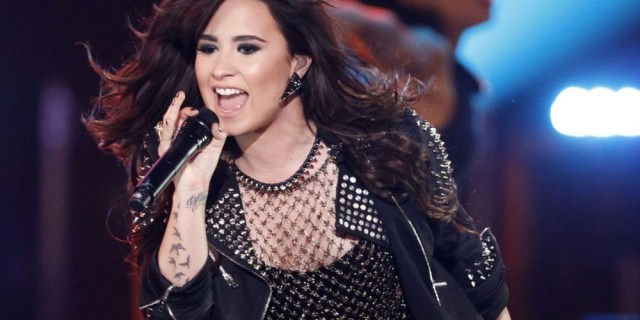 Demi-Lovato-2013-Singer-HD-Wallpaper-1280x720