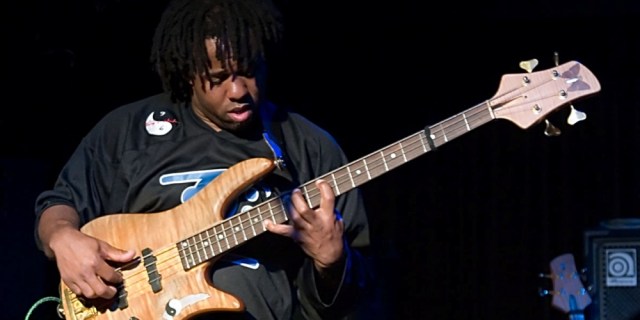 Victor_Wooten_2