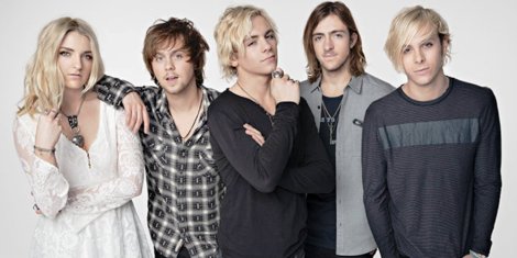 r5-press-2015-billboard-650