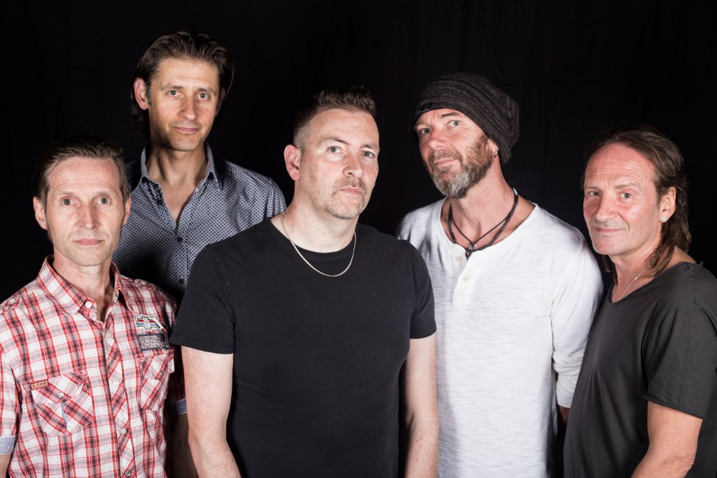 Jesus Jones: Passages