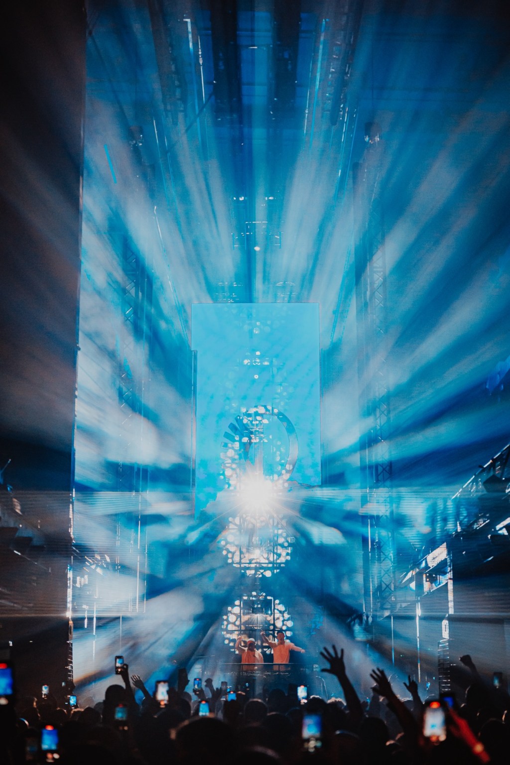 Conheça melhor o duo escandinavo anamē, que retorna ao Brasil para o Carnaval&nbsp;2024