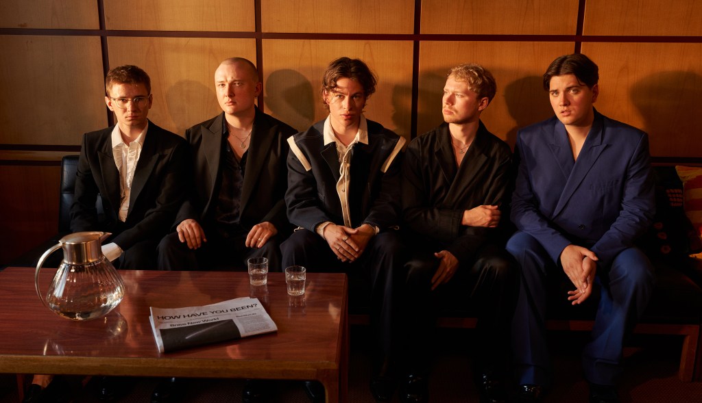 FAITH IN THE FUTURE WORLD TOUR: Louis Tomlinson anuncia a banda alemã Giant Rooks como convidada especial dos shows no&nbsp;Brasil