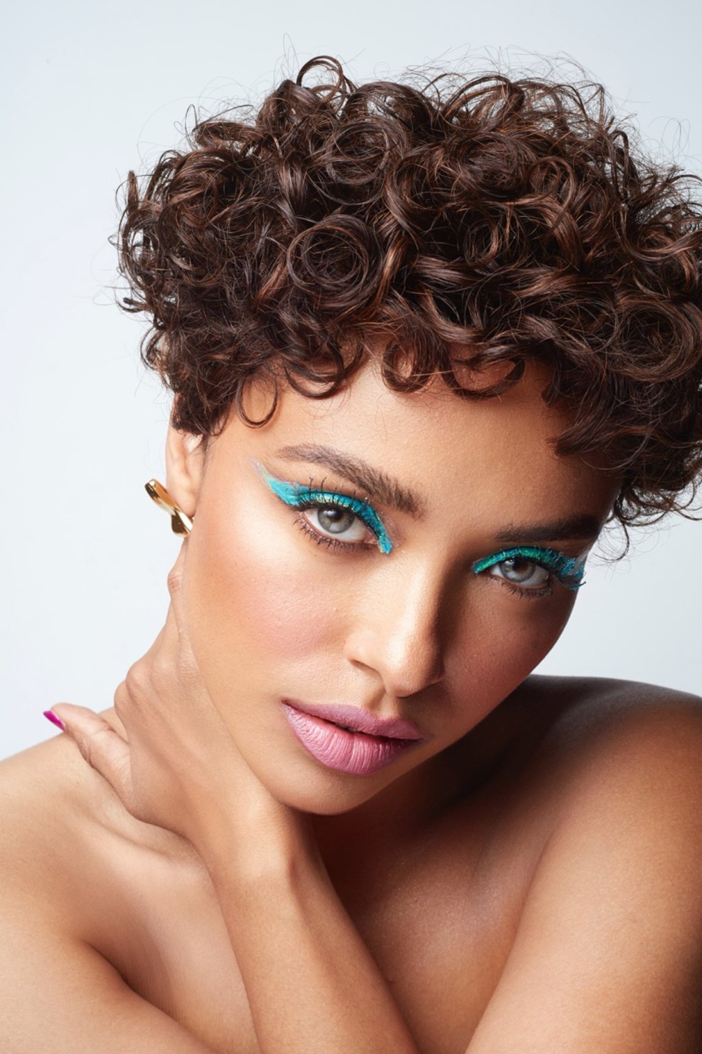 Kat Graham, uma das maiores estrelas da música e do entretenimento mundial, confirma dois shows no&nbsp;Brasil