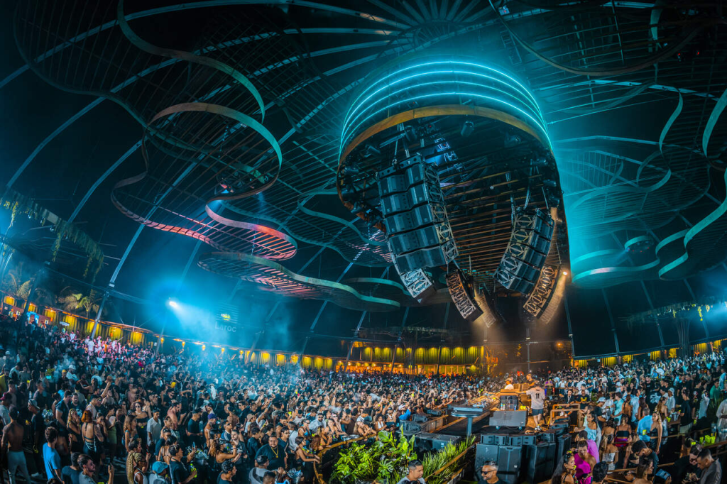 Laroc Guarujá leva música eletrônica ao Carnaval do&nbsp;litoral