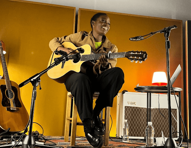 Irma encanta o público em show intimista no Artsy&nbsp;Club