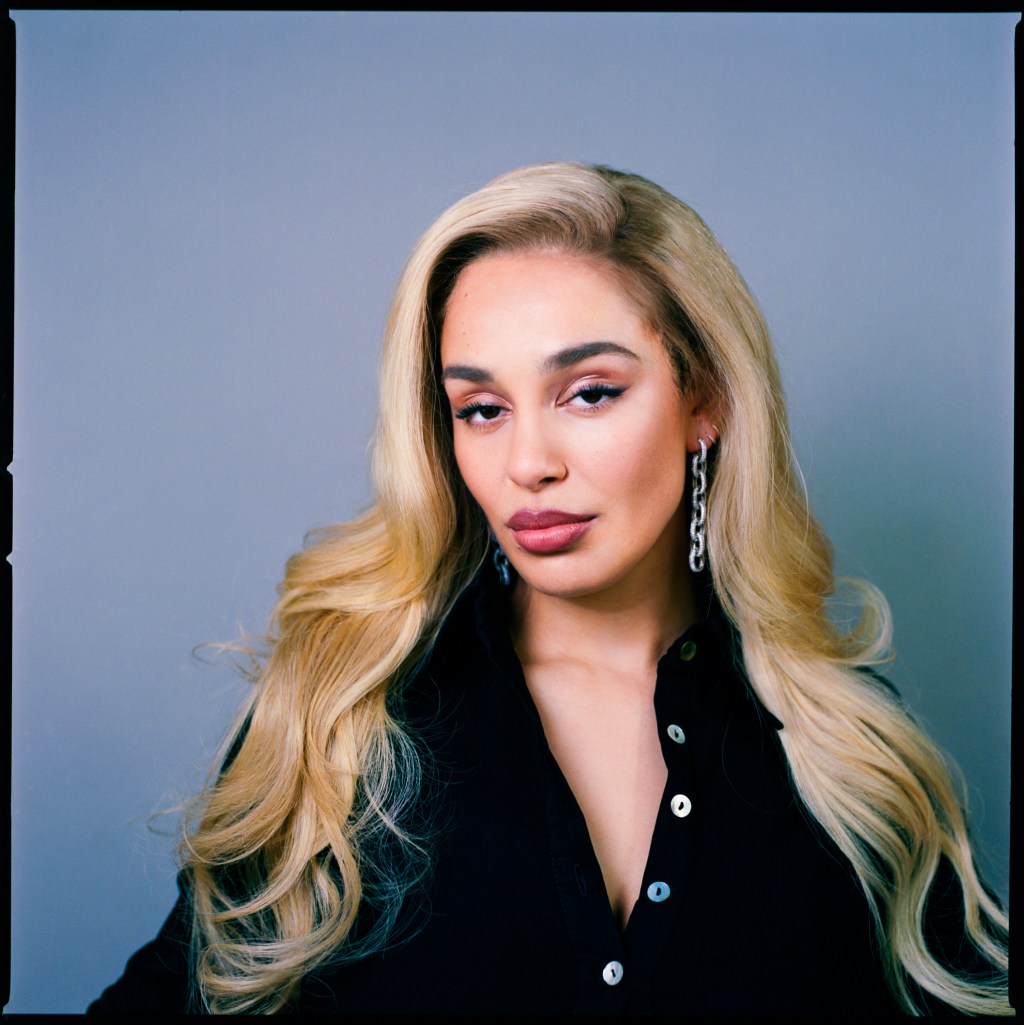 Jorja Smith confirma show em São&nbsp;Paulo