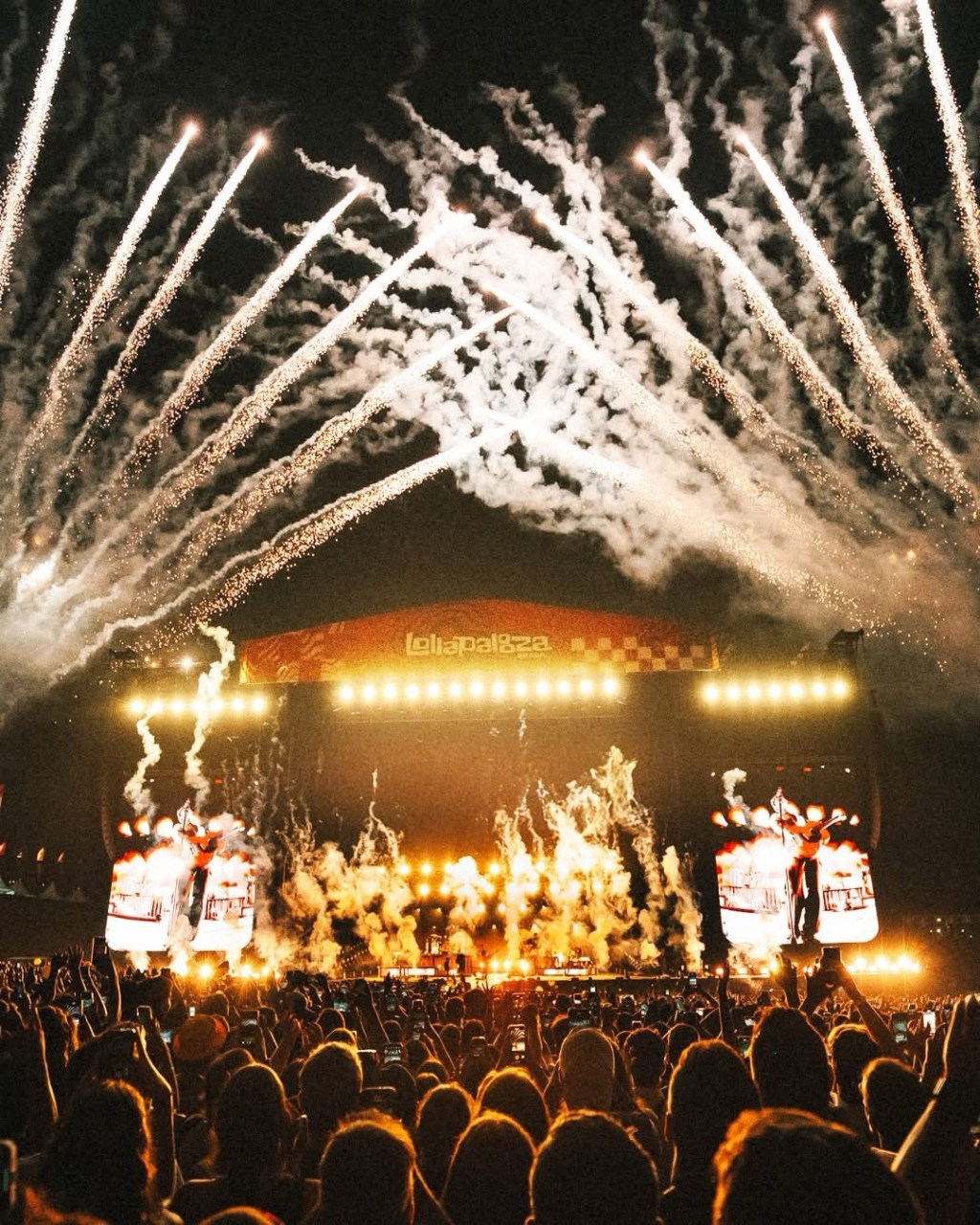Lollapalooza Brasil será nos dias 20, 21 e 22 de março de 2026. Festival anuncia LollaLovers, plano com benefícios inéditos para clientes&nbsp;Bradesco