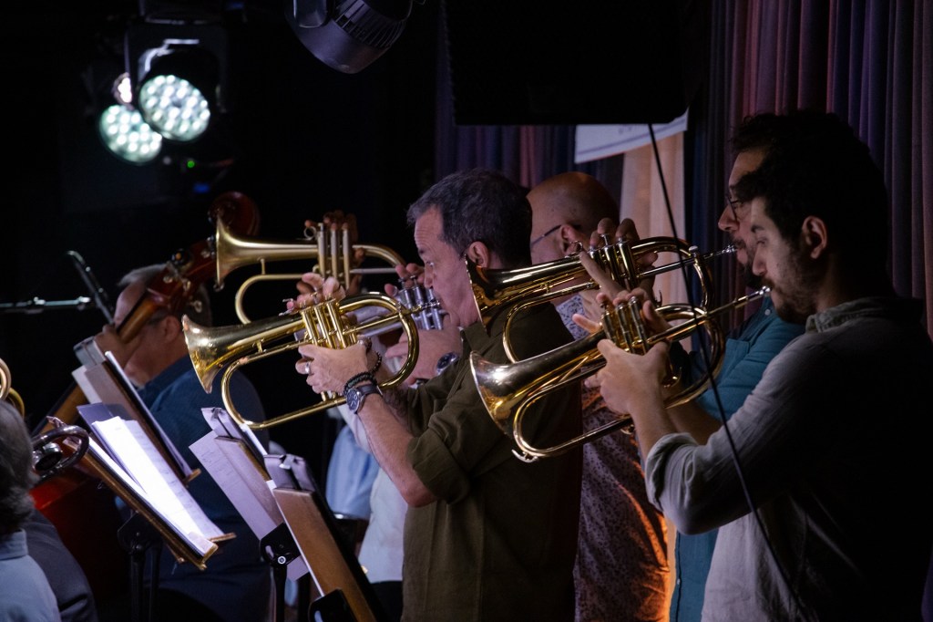 Brasil Jazz Sinfônica recebe o trombonista alemão Markus Geiselhart no Blue Note São&nbsp;Paulo