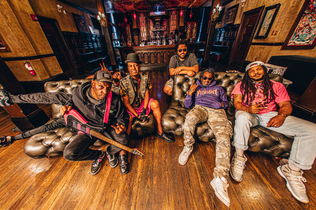 Fishbone, nome histórico da fusão entre punk, ska e funk, volta a São Paulo em&nbsp;outubro