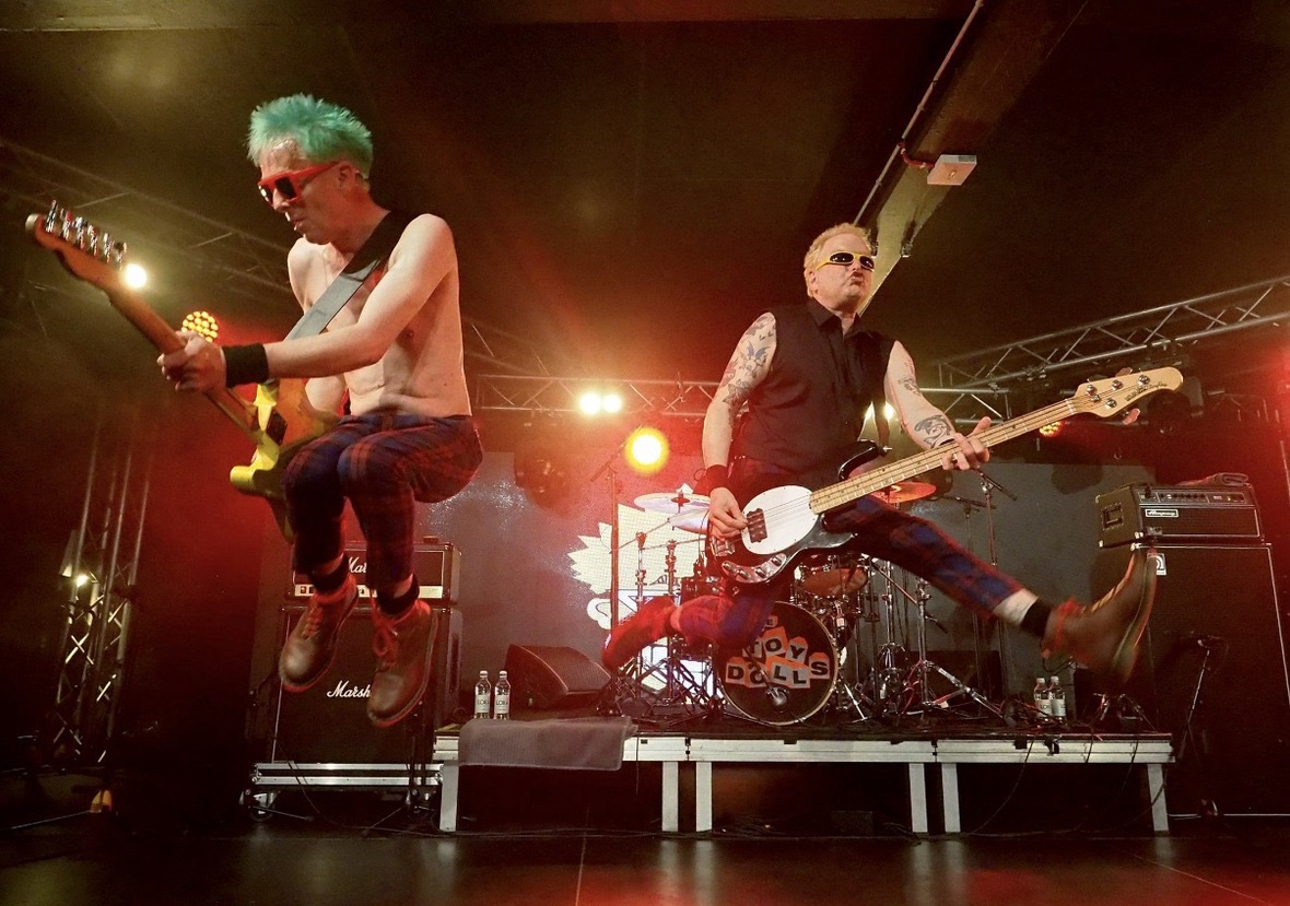 The Toy Dolls volta ao Brasil em 2027 para quatro shows